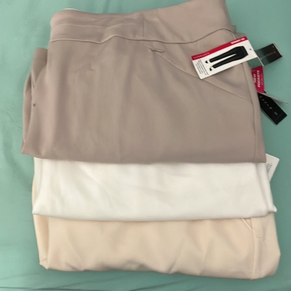 Investments Pants & Jumpsuits A Lot Of 3 Investment Work Pants 22w